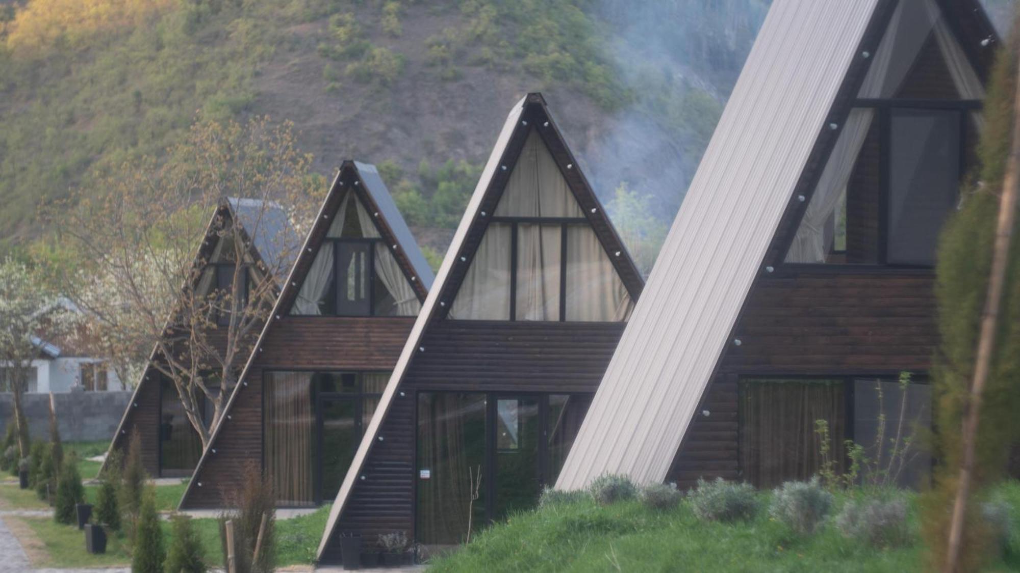 Landhaus Borjomi Eksteriør billede